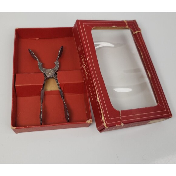 Vintage Nils Johan of Sweden Tidbit Tongs Silverplated Sugar Tongs Hinged w/Box - Picture 8 of 16